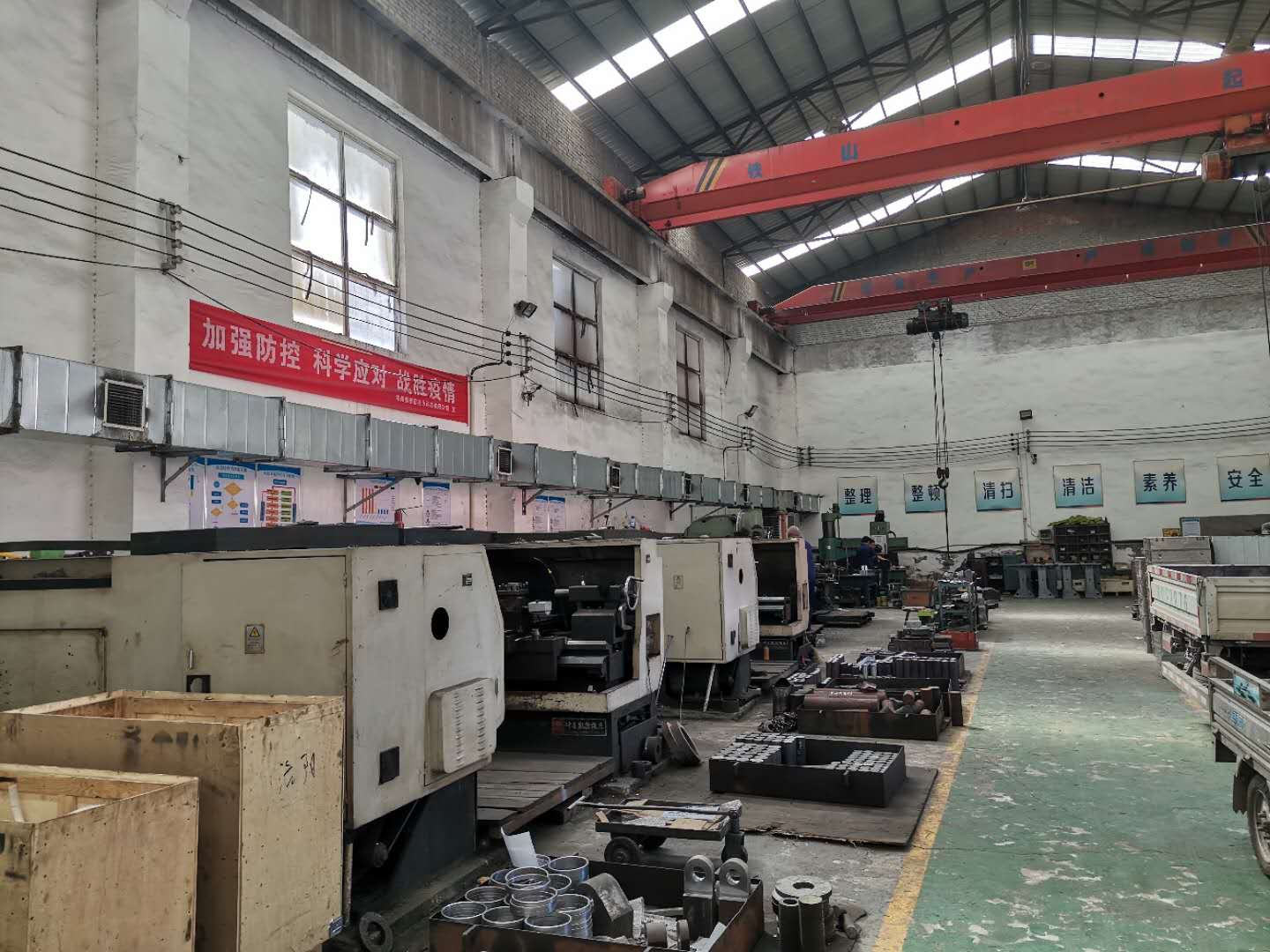 廠(chǎng)區如此整潔的機加工廠(chǎng)家產(chǎn)品質(zhì)量會(huì )差嗎?